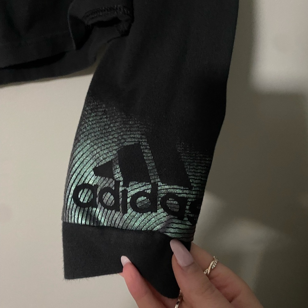 Womens Adidas Cropped Long Sleeve Tee - Picture 4 of 7
